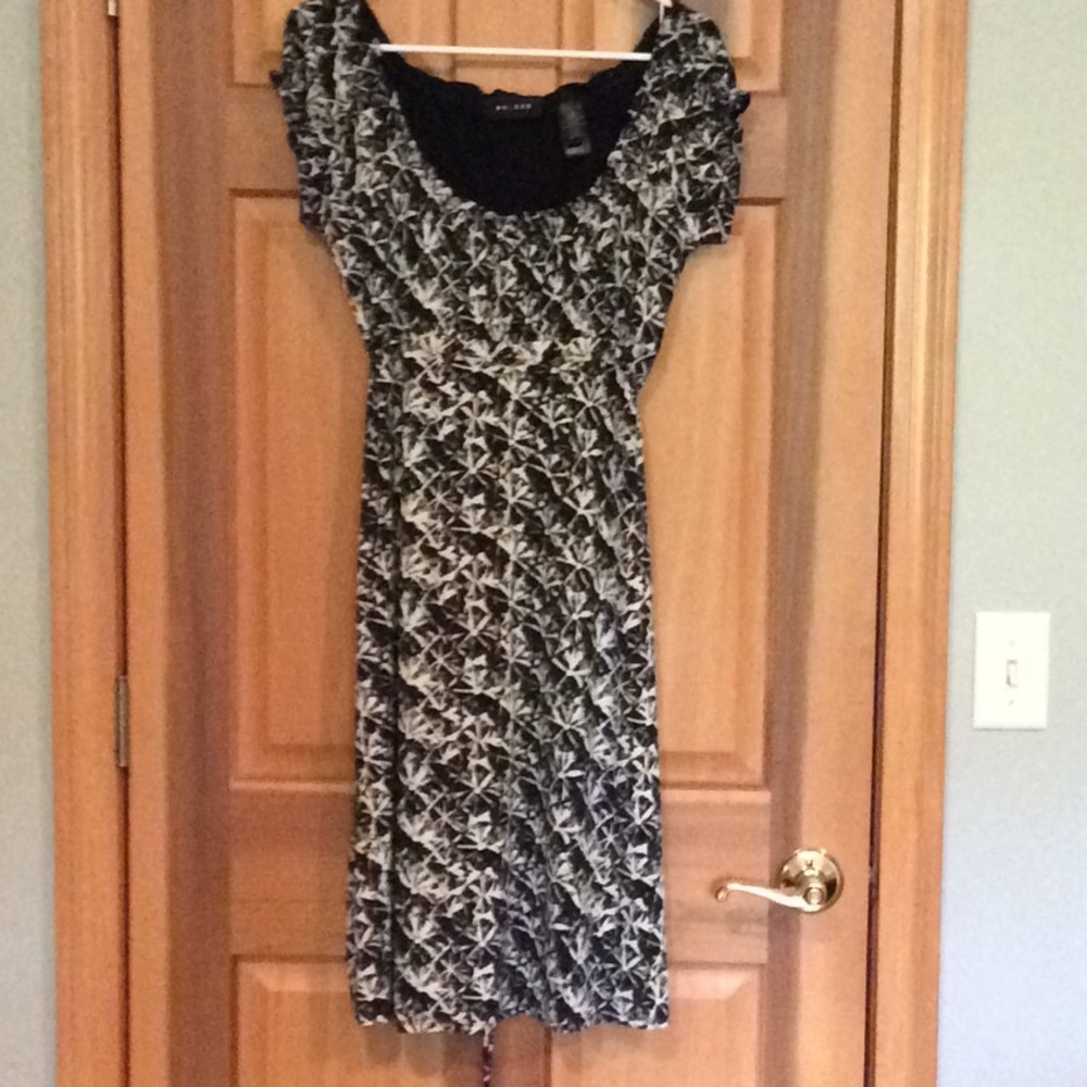 Axcess stretchy dress Size Small